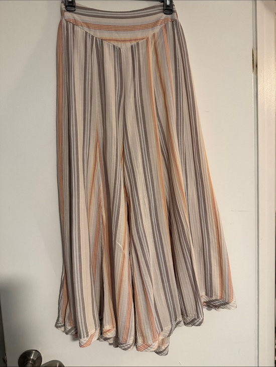 Free People Dresses & Skirts - Free People Vertical Striped Circle Skirt in Cream, Gray & Peach